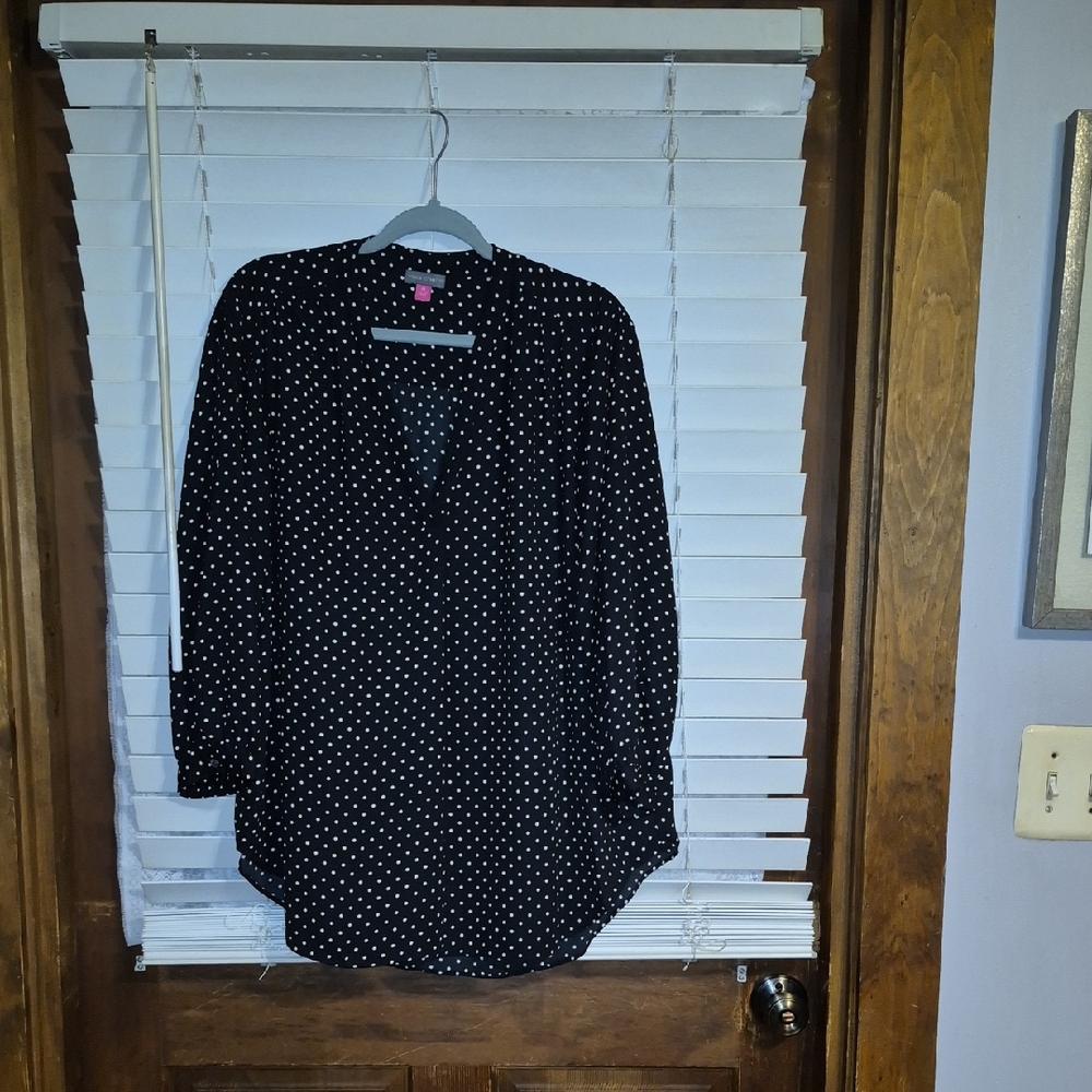 Vince Camuto Black 3/4 Sleeve Relaxed Blouse